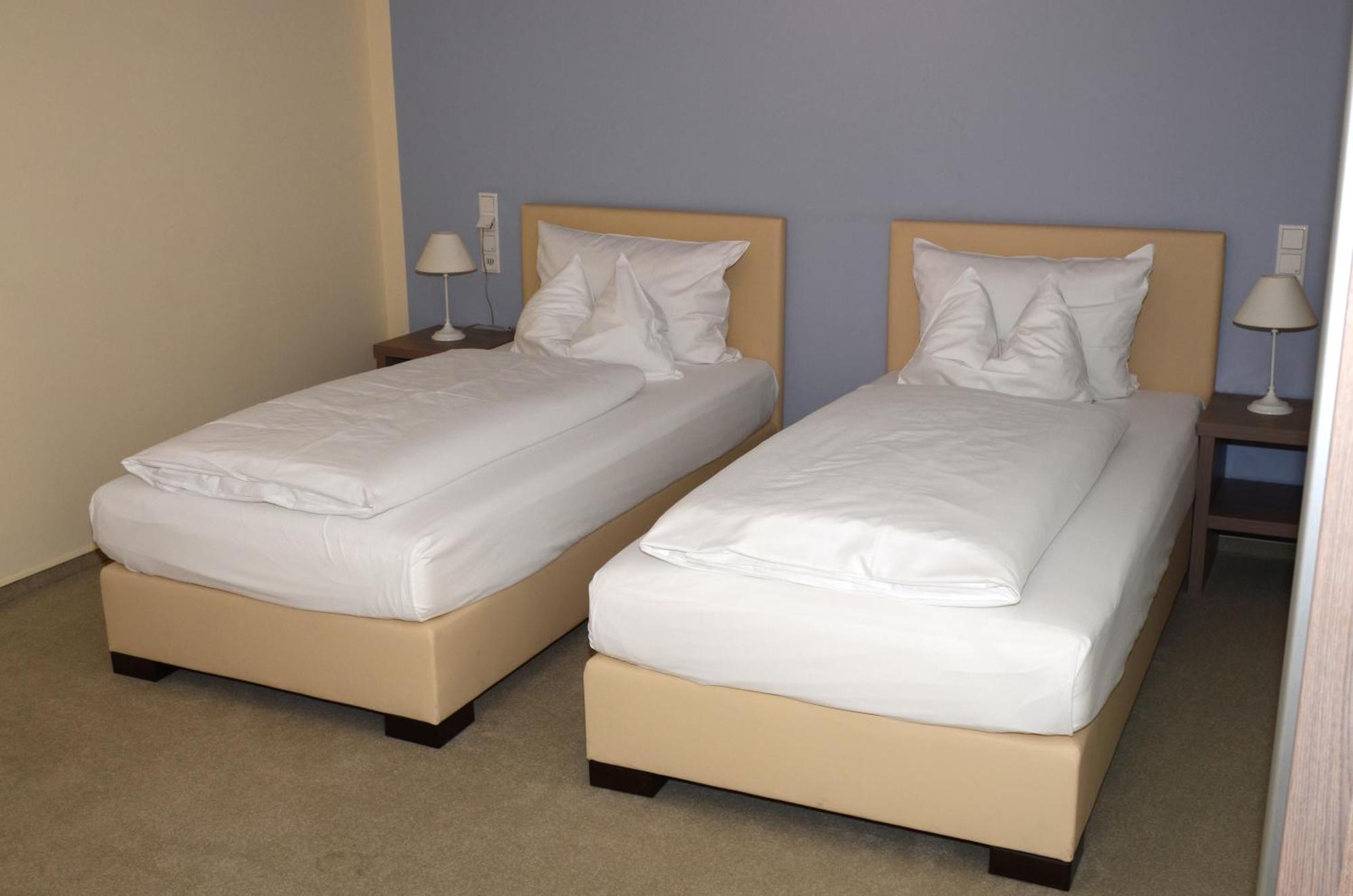 Hotel Destination 21 Дюселдорф Екстериор снимка